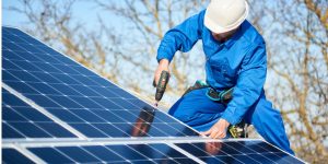 Installation Maintenance Panneaux Solaires Photovoltaïques à Bleneau